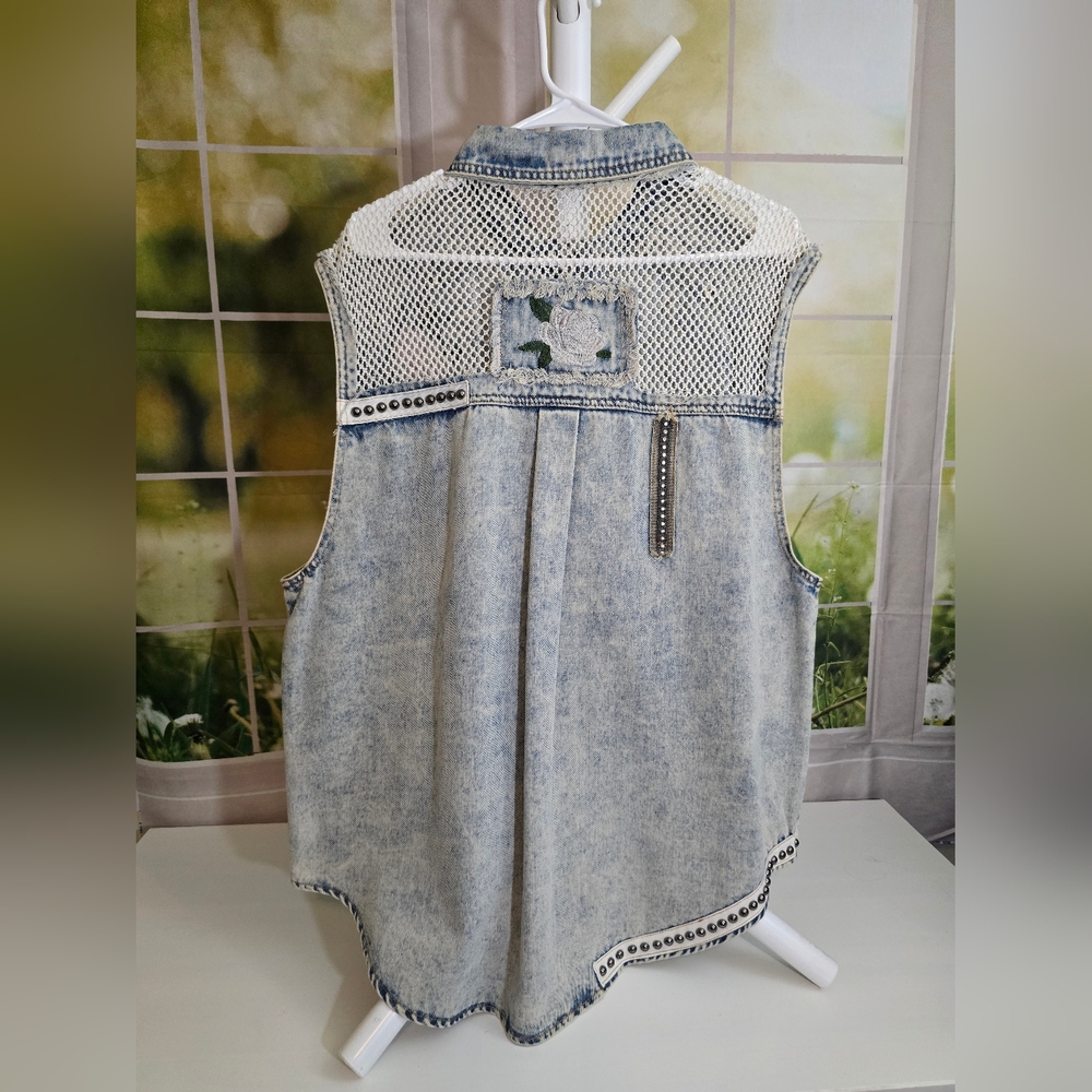 POL Denim Patchwork Embroidered Studded Fishnet Button-Up Vest – Size Small, NWT - Picture 7 of 10